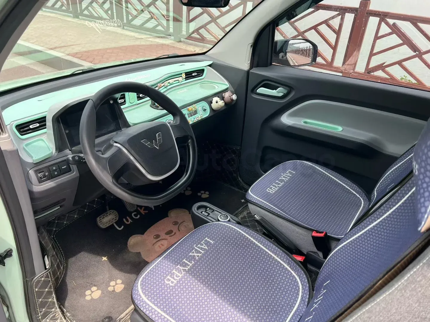 2022 WuLing HongGuang MINI EV BEV 13.9KWH,autocango,china used car exporter,china ev exporter,chinese used car exporter,chinese used ev exporter