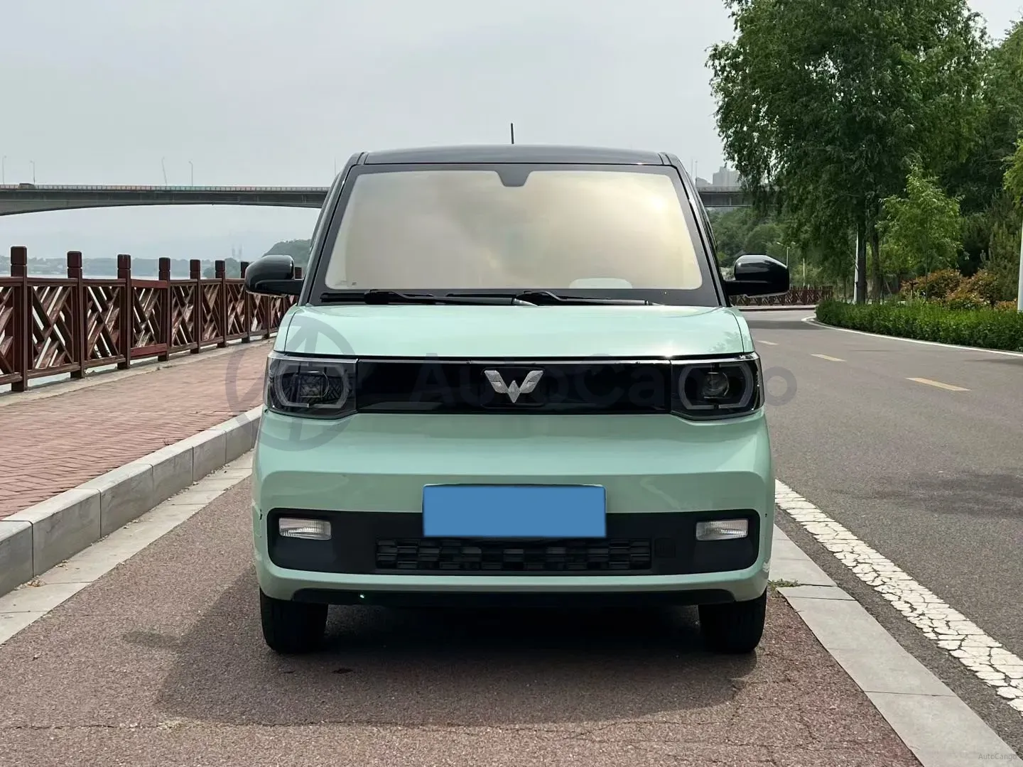 2022 WuLing HongGuang MINI EV BEV 13.9KWH,autocango,china used car exporter,china ev exporter,chinese used car exporter,chinese used ev exporter