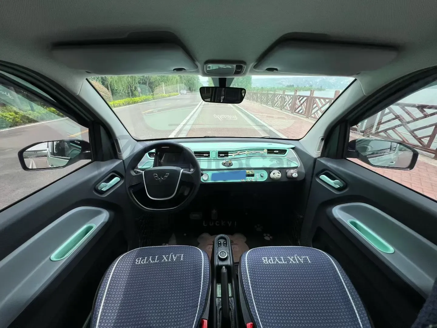 2022 WuLing HongGuang MINI EV BEV 13.9KWH,autocango,china used car exporter,china ev exporter,chinese used car exporter,chinese used ev exporter