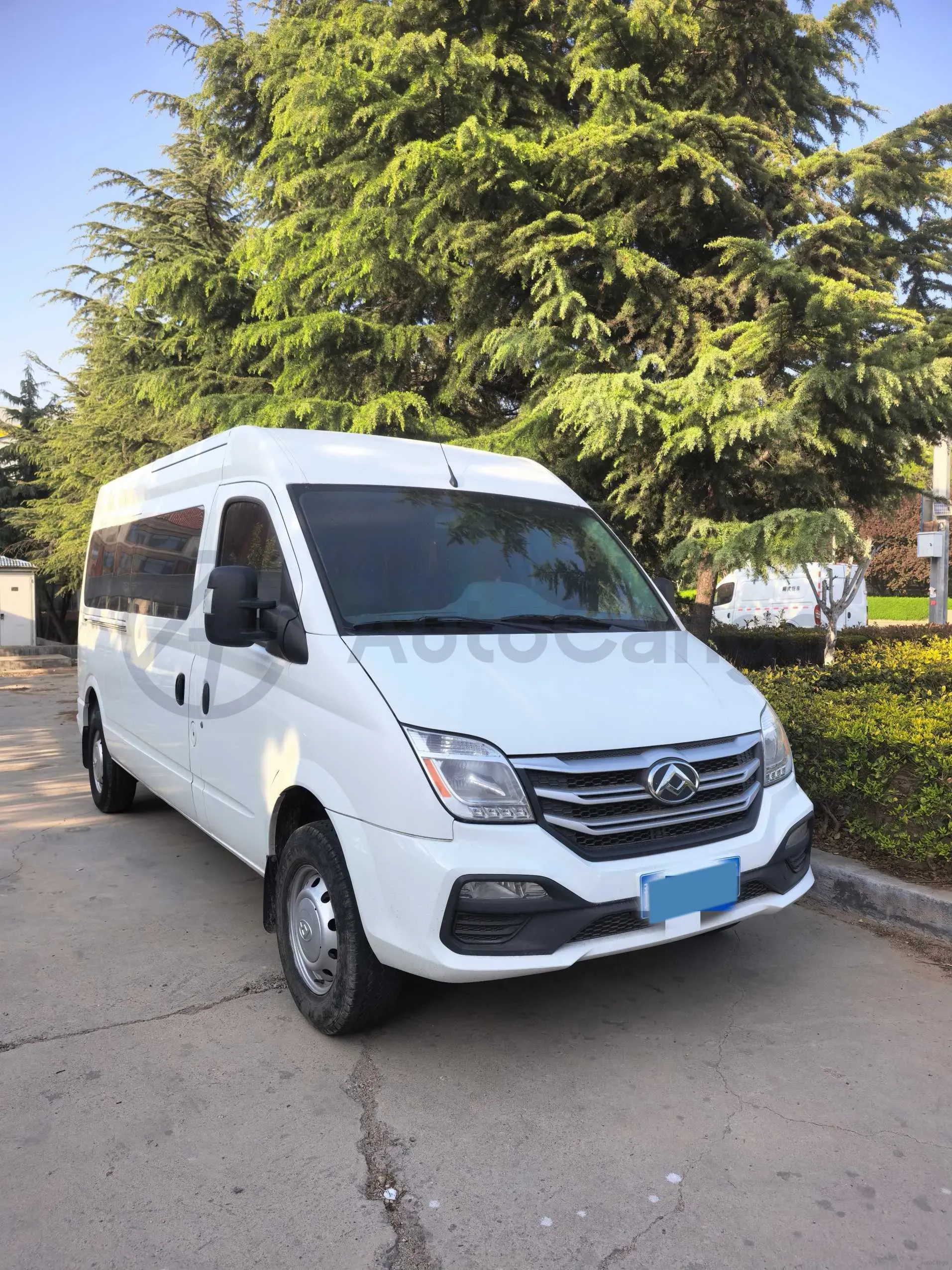 2020 MAXUS XinTu V80 2.5T 136HP L4 6MT,autocango,china used car exporter,china ev exporter,chinese used car exporter,chinese used ev exporter