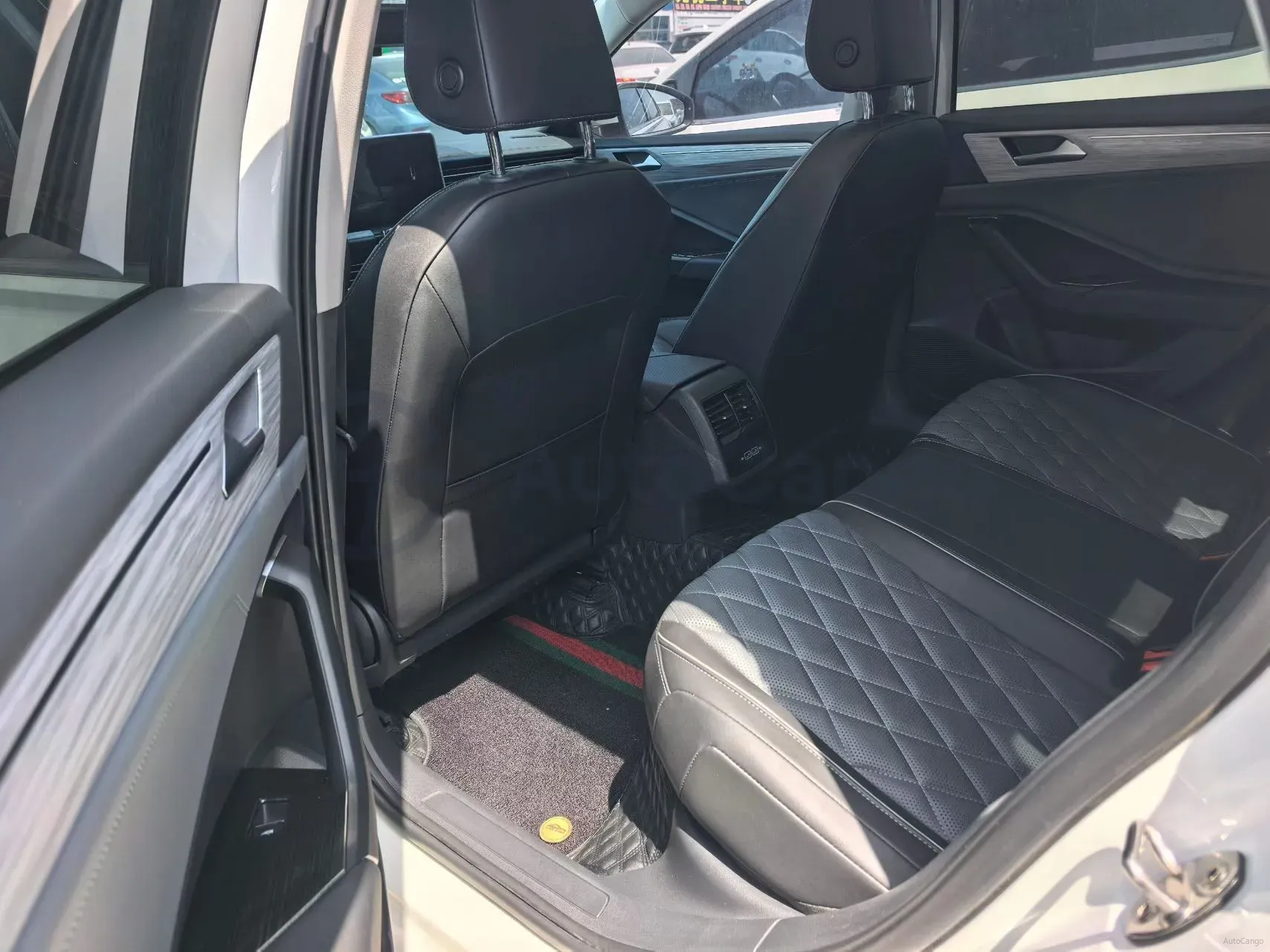 2024 Volkswagen Sagitar 1.5T 160HP L4 7DCT,autocango,china used car exporter,china ev exporter,chinese used car exporter,chinese used ev exporter
