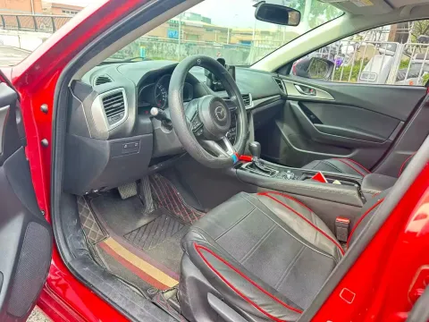 2017 Mazda 3 Axela 1.5L 117HP L4 6AT