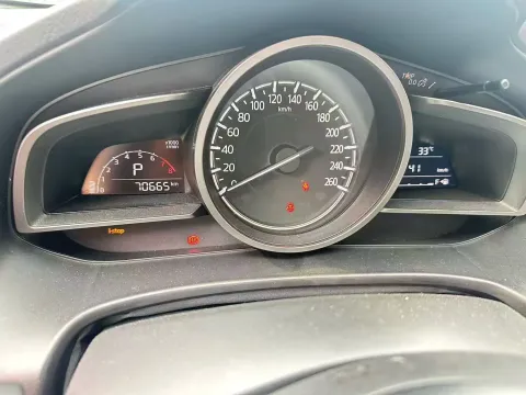 2017 Mazda 3 Axela 1.5L 117HP L4 6AT