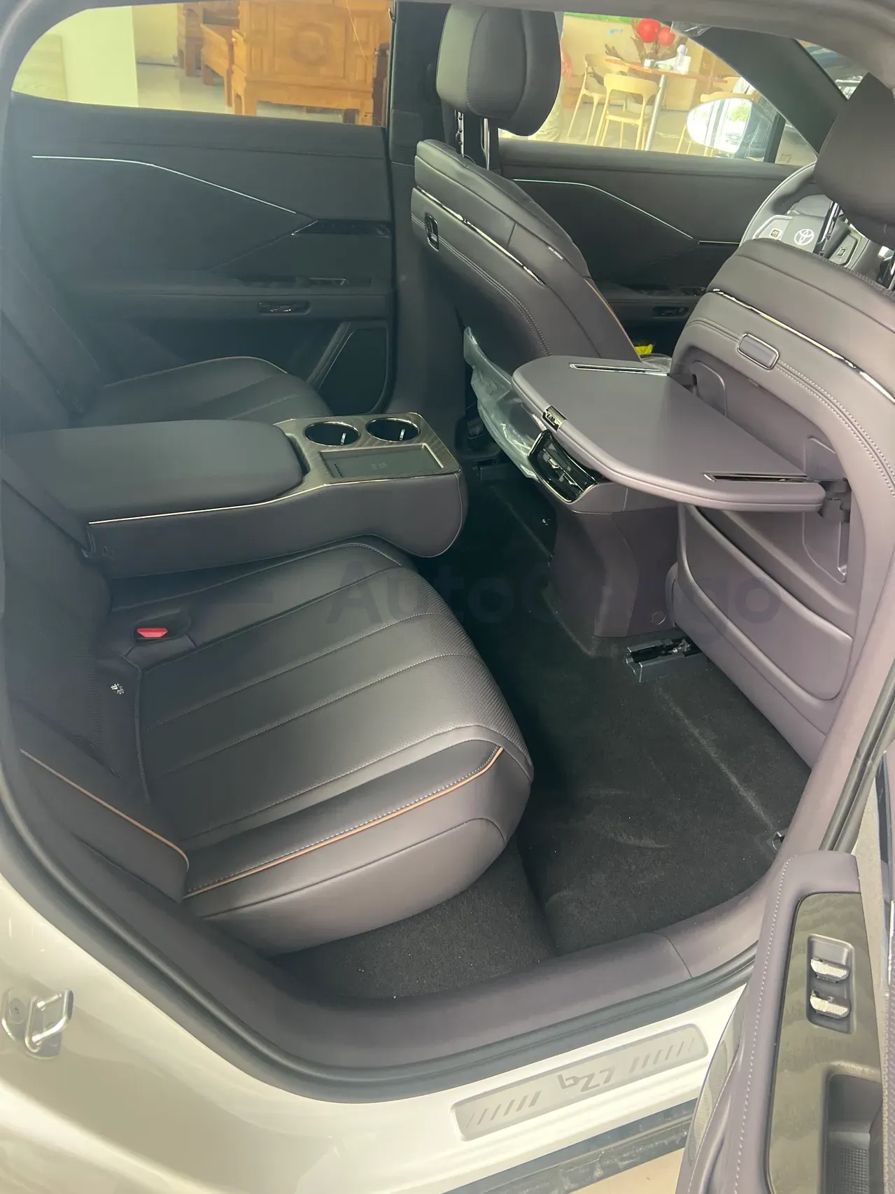 2026 Toyota BZ7 BEV,autocango,china used car exporter,china ev exporter,chinese used car exporter,chinese used ev exporter