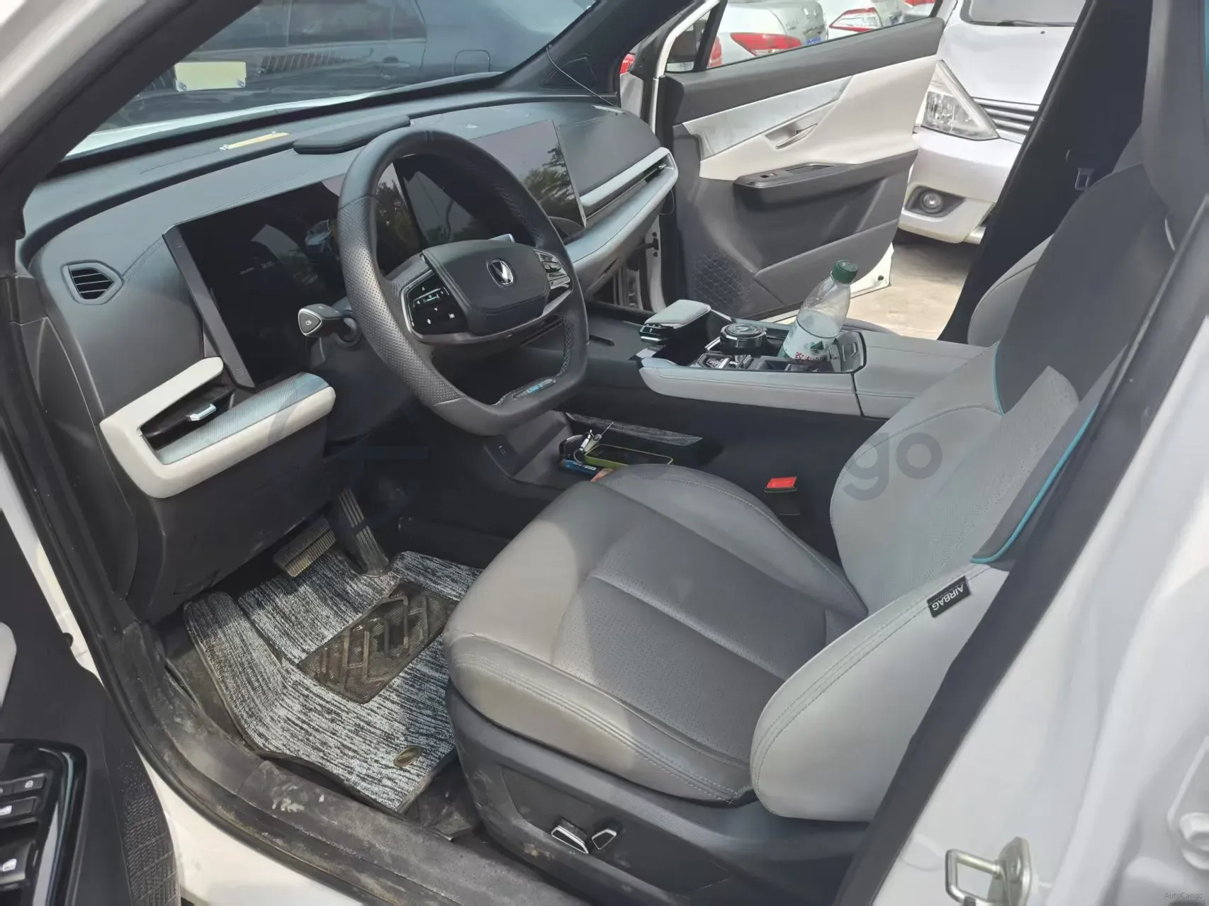 2023 ChangAn UNI-T 1.5T 188HP L4 7DCT,autocango,china used car exporter,china ev exporter,chinese used car exporter,chinese used ev exporter