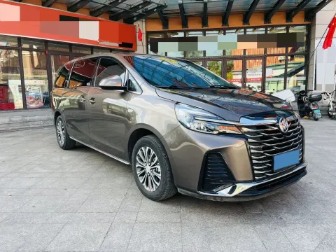 2023 Buick GL8 2.0T 237HP L4 9AT,autocango,china used car exporter,china ev exporter,chinese used car exporter,chinese used ev exporter