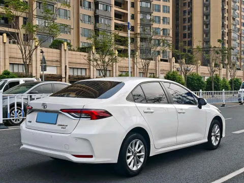 2021 Toyota Corolla 1.2T 116HP L4 CVT