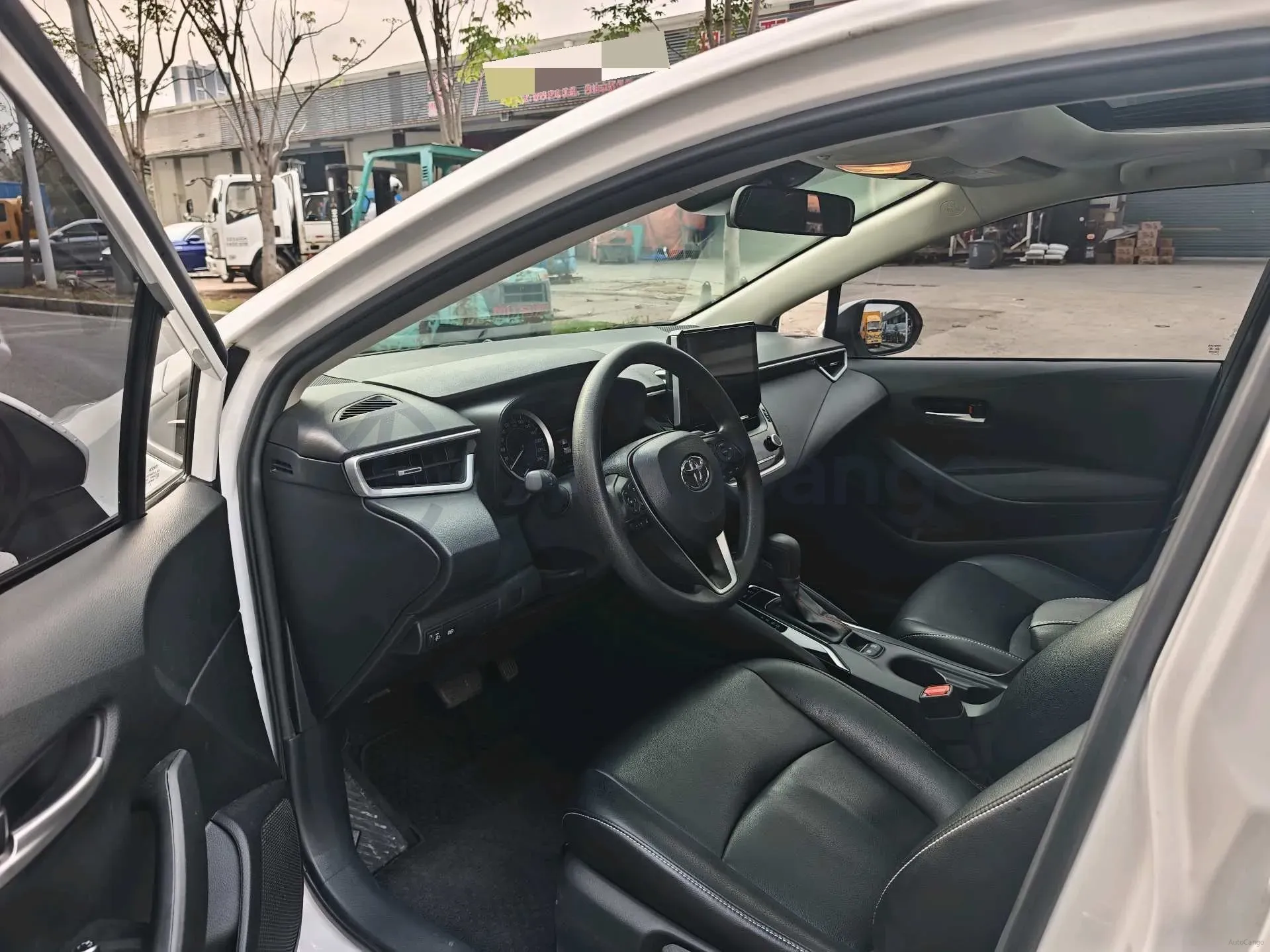 2021 Toyota Corolla 1.2T 116HP L4 CVT,autocango,china used car exporter,china ev exporter,chinese used car exporter,chinese used ev exporter
