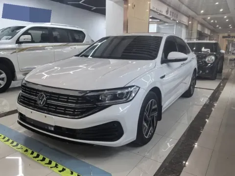 2024 VOLKSWAGEN SAGITAR,autocango,china used car exporter,china ev exporter,chinese used car exporter,chinese used ev exporter