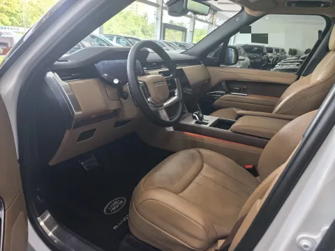 2024 Land Rover Range Rover 3.0T 360HP L6 8AT