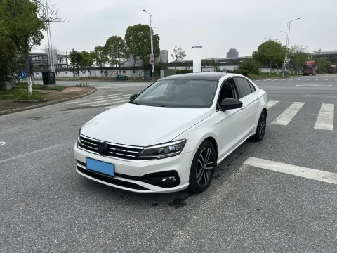 2021 VOLKSWAGEN LAMANDO,autocango,china used car exporter,china ev exporter,chinese used car exporter,chinese used ev exporter