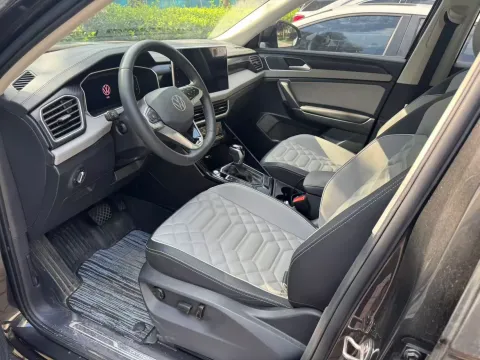 2024 Volkswagen Tayron 2.0T 186HP L4 7DCT