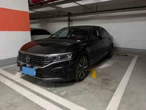 2024 VOLKSWAGEN PASSAT,autocango,china used car exporter,china ev exporter,chinese used car exporter,chinese used ev exporter