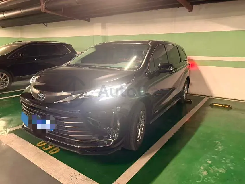 2023 Toyota Sienna 2.5L 189HP L4 E-CVT Hybrid,autocango,china used car exporter,china ev exporter,chinese used car exporter,chinese used ev exporter
