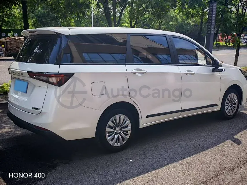 2022 WuLing ZhengChen 2.0L 136HP L4 6MT,autocango,china used car exporter,china ev exporter,chinese used car exporter,chinese used ev exporter