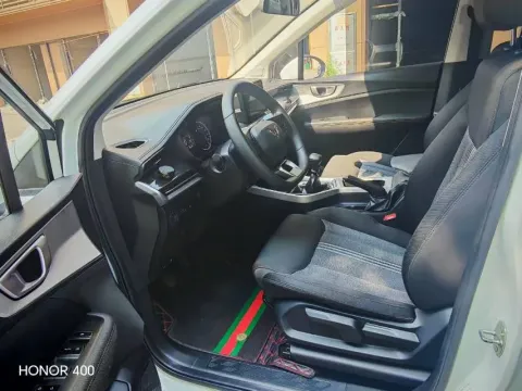 2022 WuLing ZhengChen 2.0L 136HP L4 6MT