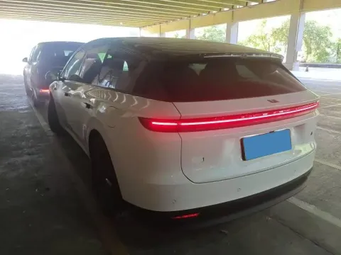 2025 Li i6 BEV,autocango,china used car exporter,china ev exporter,chinese used car exporter,chinese used ev exporter