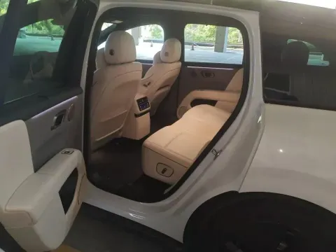 2025 Li i6 BEV