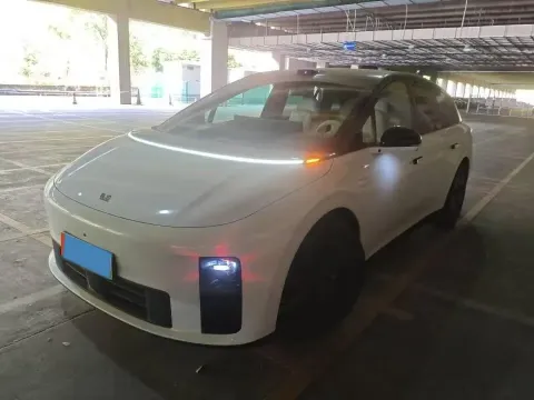 2025 LI I6,autocango,china used car exporter,china ev exporter,chinese used car exporter,chinese used ev exporter