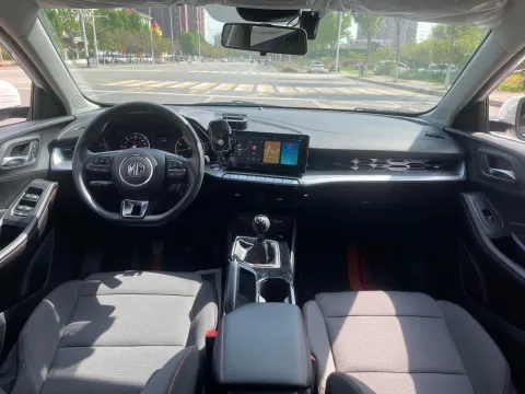2023 MG 5 1.5L 129HP L4 5MT