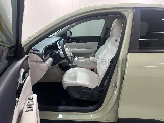 2025 WuLing BinGuo S BEV,autocango,china used car exporter,china ev exporter,chinese used car exporter,chinese used ev exporter