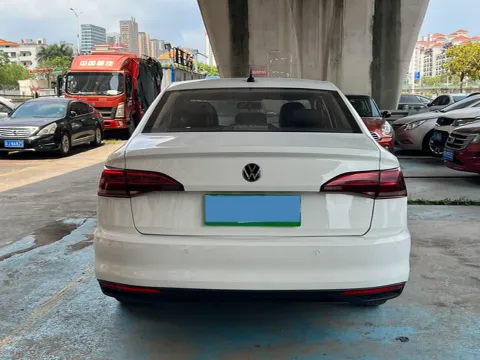 2021 Volkswagen Bora 1.5L 113HP L4 6AT