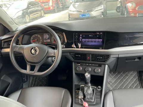 2021 Volkswagen Bora 1.5L 113HP L4 6AT