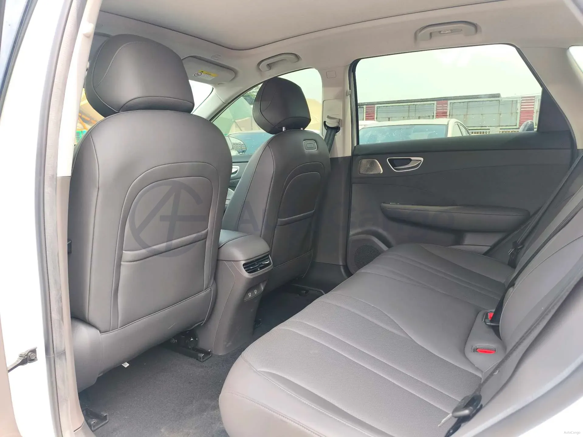 2025 HIMA Shangjie H5 REEV 98HP REEV,autocango,china used car exporter,china ev exporter,chinese used car exporter,chinese used ev exporter