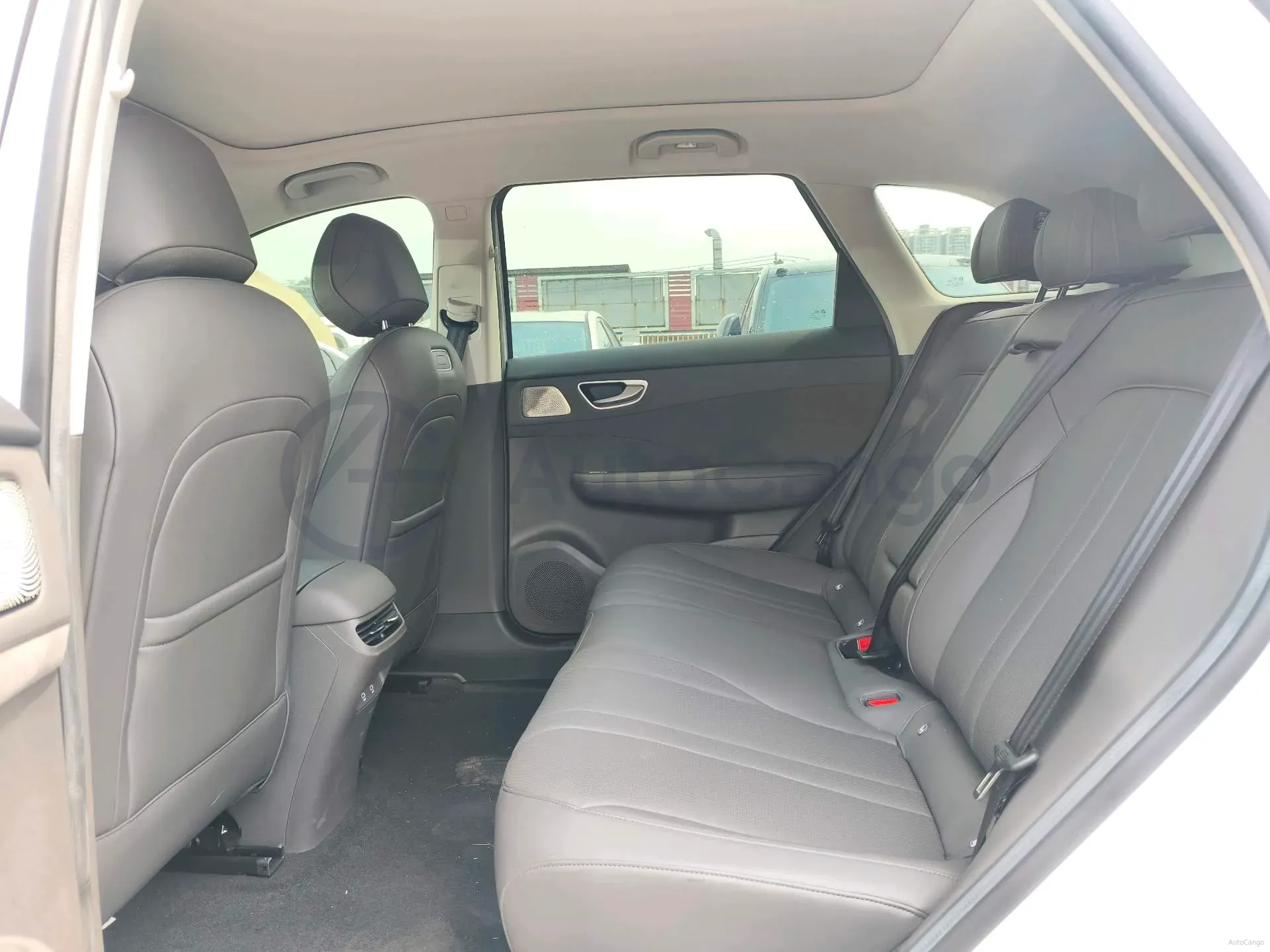 2025 HIMA Shangjie H5 REEV 98HP REEV,autocango,china used car exporter,china ev exporter,chinese used car exporter,chinese used ev exporter
