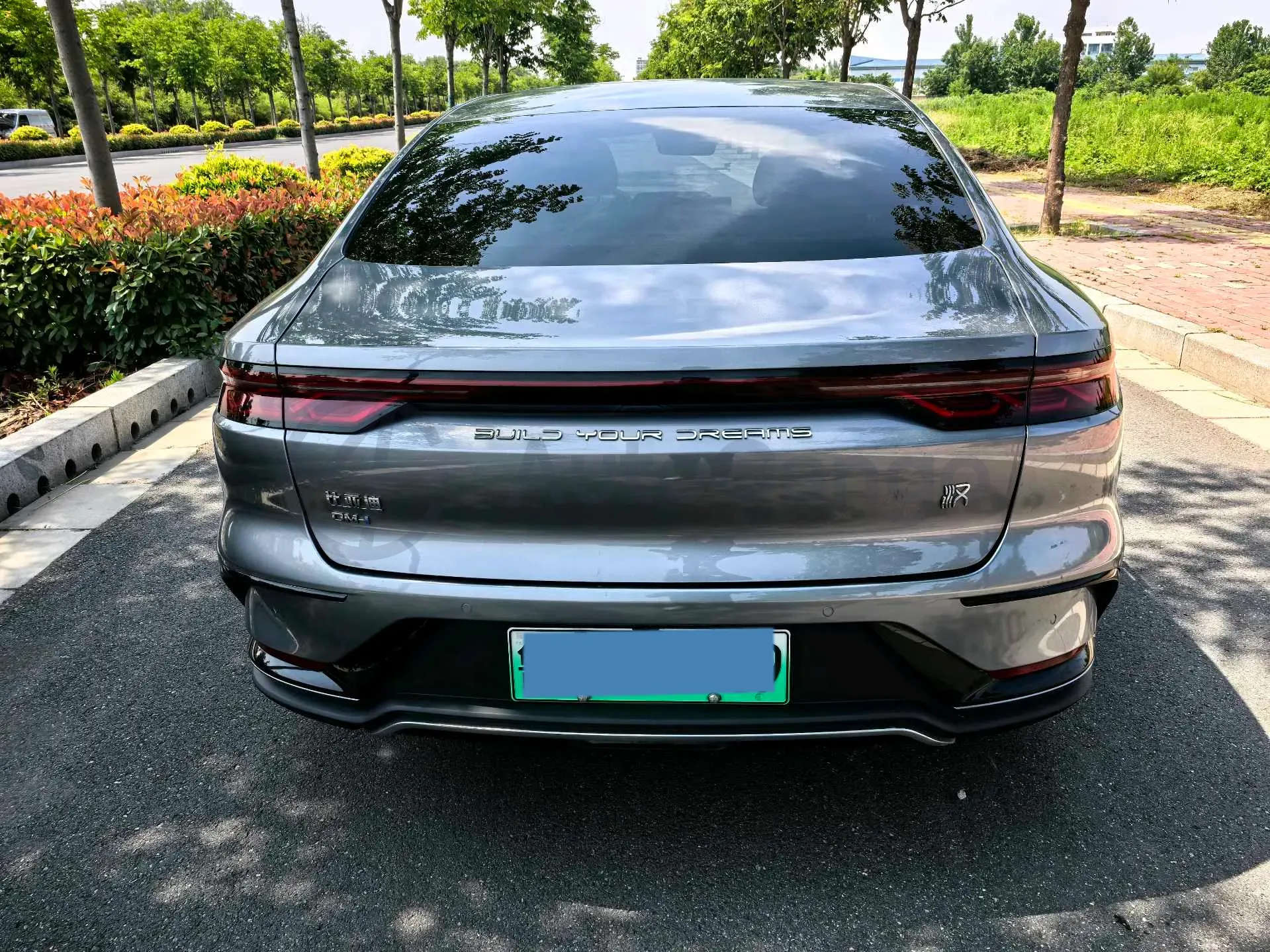 2022 Volkswagen Tiguan L 2.0T 186HP L4 7DCT,autocango,china used car exporter,china ev exporter,chinese used car exporter,chinese used ev exporter