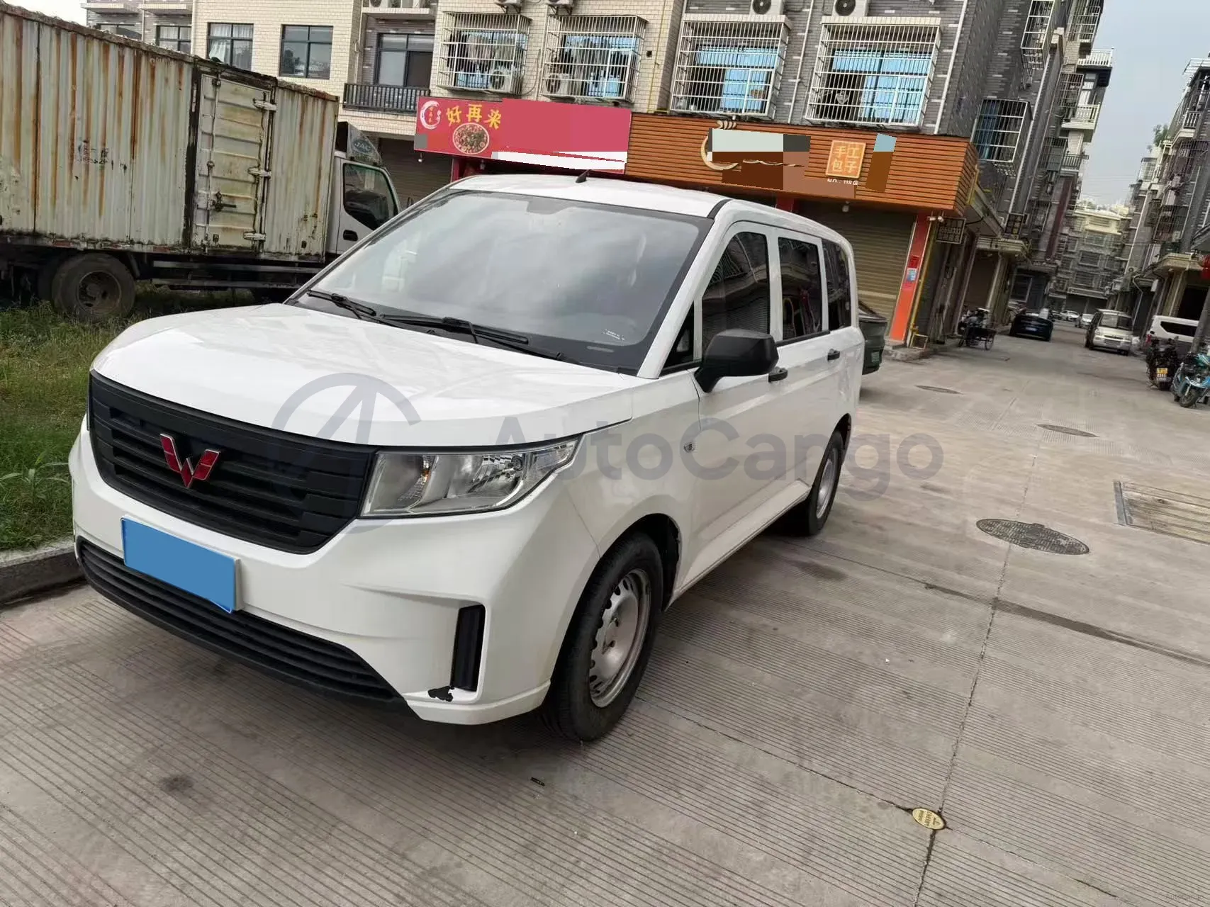2021 WuLing HongGuang Plus 1.5L 99HP L4 6MT,autocango,china used car exporter,china ev exporter,chinese used car exporter,chinese used ev exporter