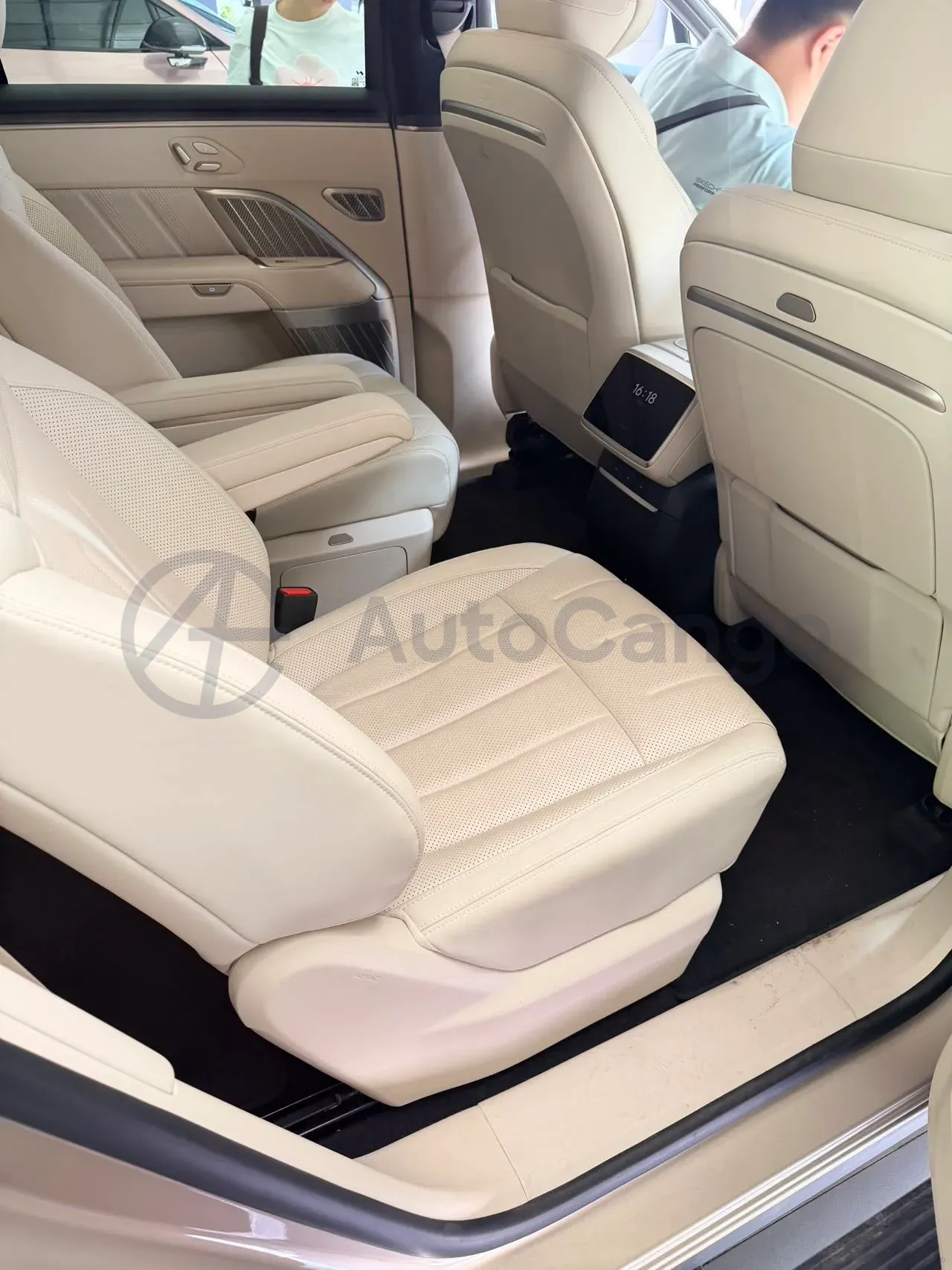 2025 ONVO L90 BEV,autocango,china used car exporter,china ev exporter,chinese used car exporter,chinese used ev exporter