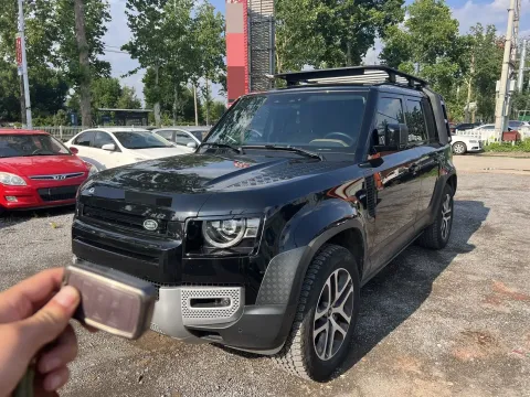 2023 LAND ROVER DEFENDER,autocango,china used car exporter,china ev exporter,chinese used car exporter,chinese used ev exporter