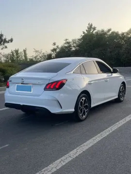 2023 MG 5 1.5L 129HP L4 5MT