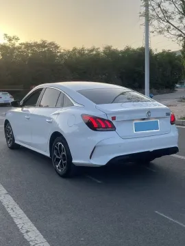 2023 MG 5 1.5L 129HP L4 5MT
