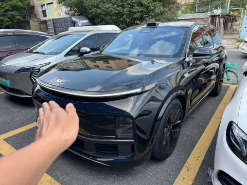 2023 LI L8,autocango,china used car exporter,china ev exporter,chinese used car exporter,chinese used ev exporter