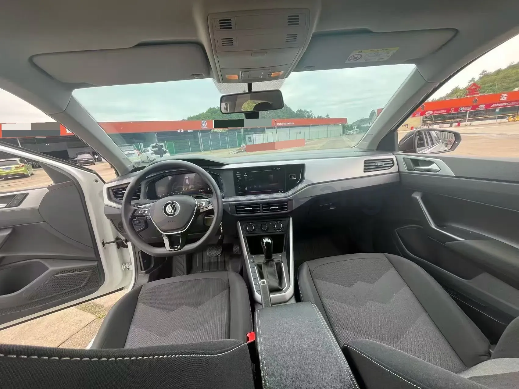 2023 Volkswagen Polo 1.5L 110HP L4 6AT,autocango,china used car exporter,china ev exporter,chinese used car exporter,chinese used ev exporter
