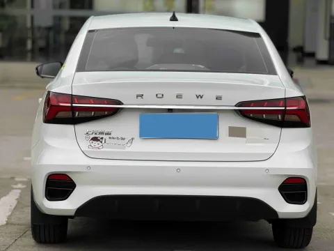 2021 Roewe i5 1.5L 120HP L4 CVT