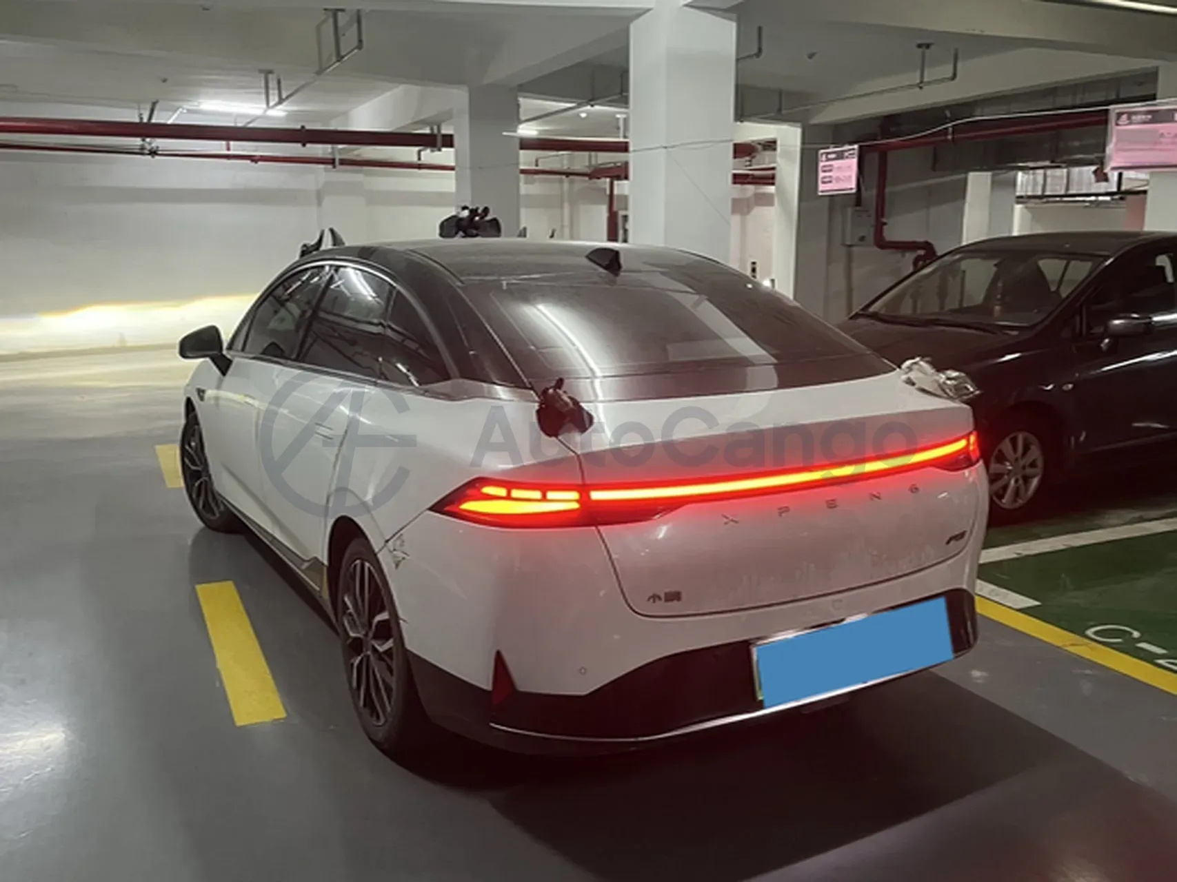2022 Xpeng P5 BEV 55.9KWH,autocango,china used car exporter,china ev exporter,chinese used car exporter,chinese used ev exporter