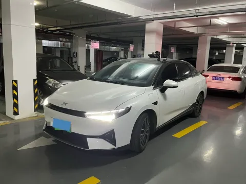 2022 XPENG P5,autocango,china used car exporter,china ev exporter,chinese used car exporter,chinese used ev exporter