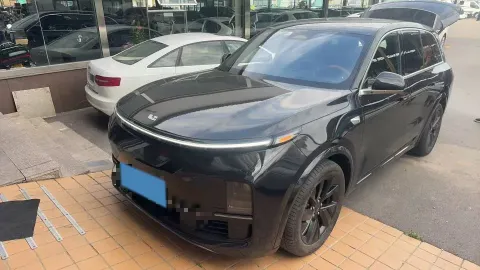 2023 LI L8,autocango,china used car exporter,china ev exporter,chinese used car exporter,chinese used ev exporter