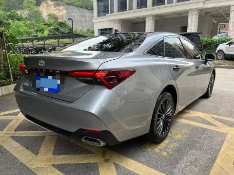 2019 Toyota Avalon 2.0L 178HP L4 CVT