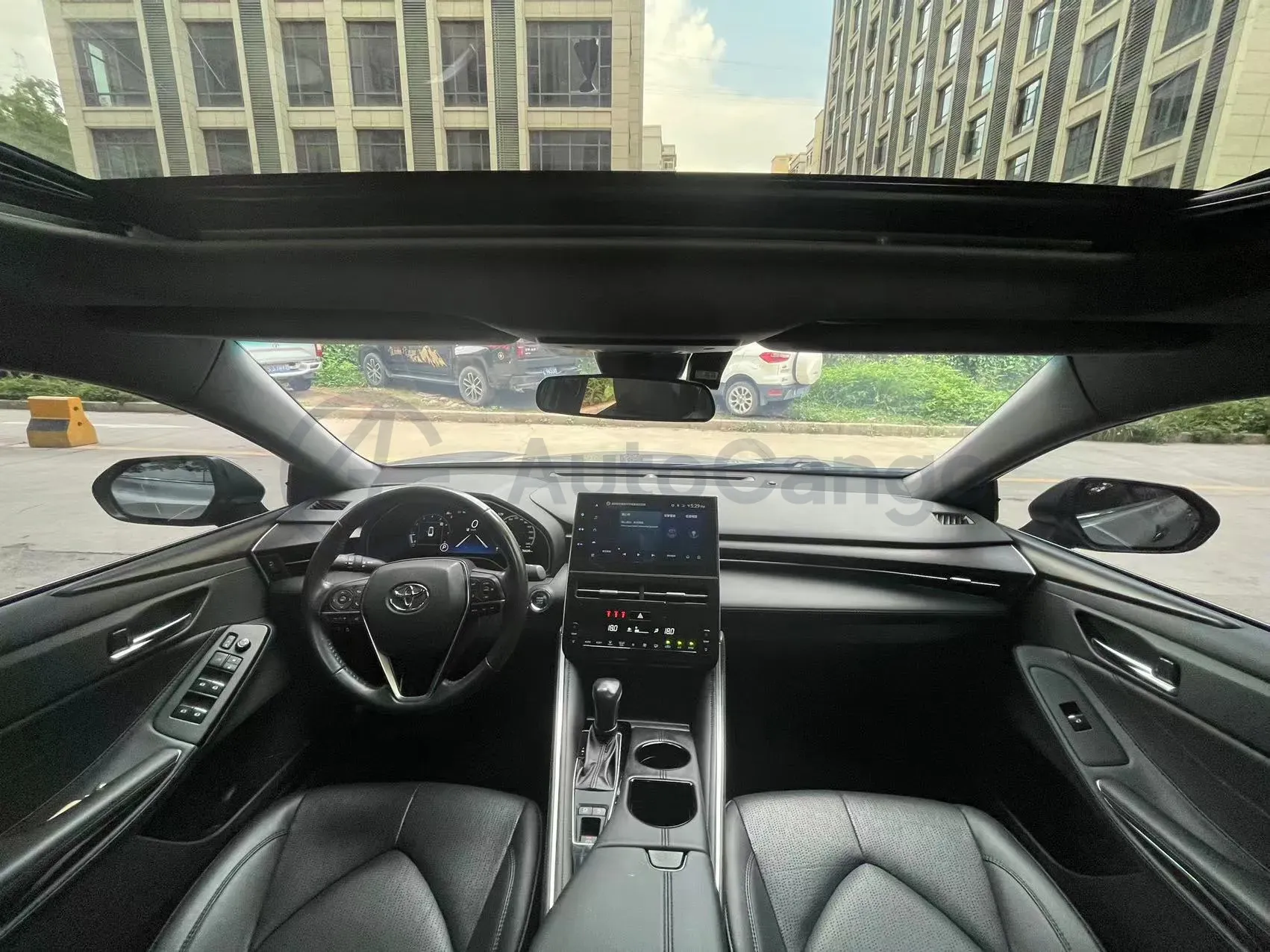 2019 Toyota Avalon 2.0L 178HP L4 CVT,autocango,china used car exporter,china ev exporter,chinese used car exporter,chinese used ev exporter
