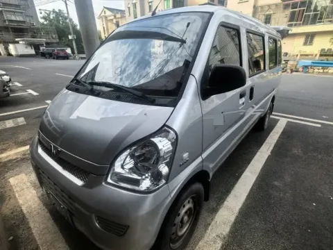2021 WULING RONGGUANG,autocango,china used car exporter,china ev exporter,chinese used car exporter,chinese used ev exporter