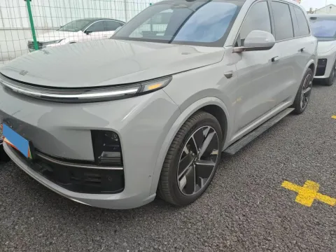2025 LI L9,autocango,china used car exporter,china ev exporter,chinese used car exporter,chinese used ev exporter