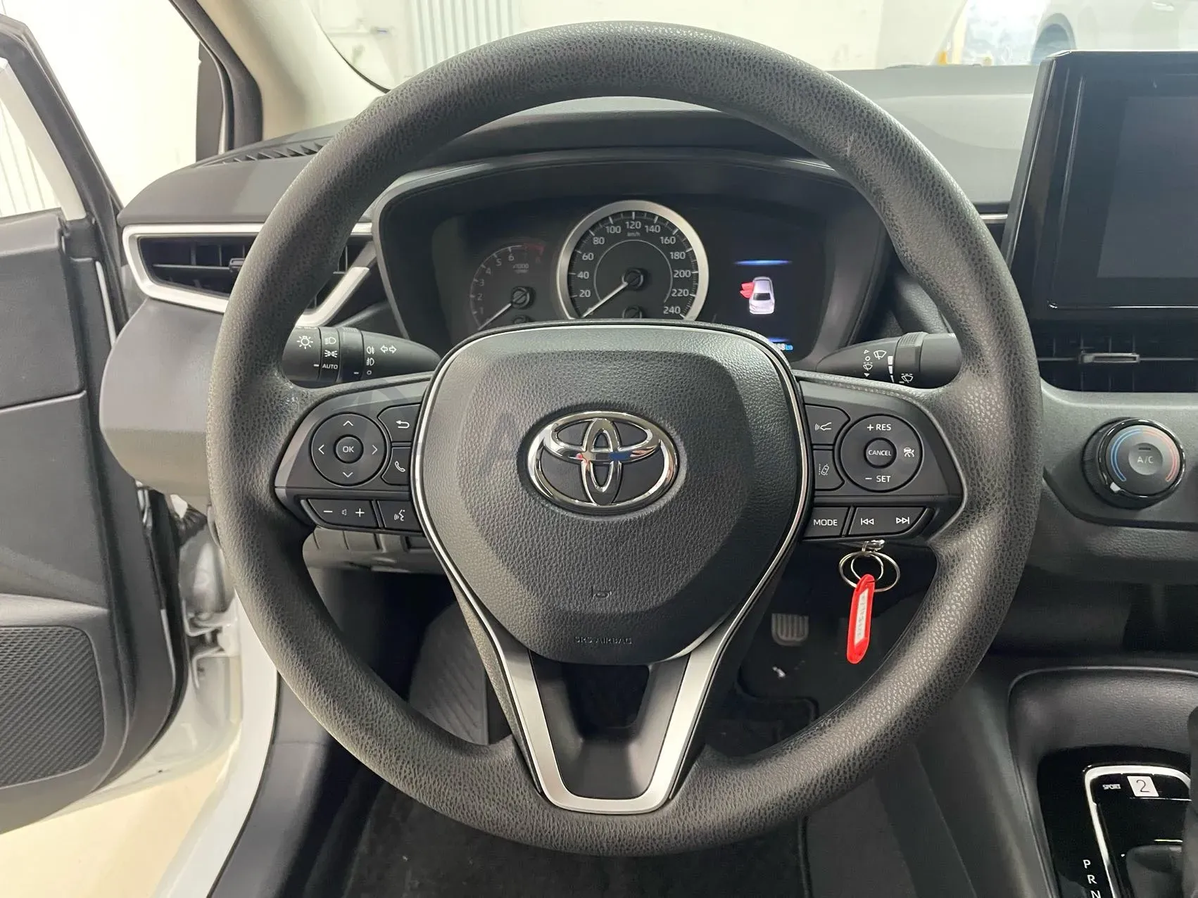 2021 Toyota Corolla 1.2T 116HP L4 CVT,autocango,china used car exporter,china ev exporter,chinese used car exporter,chinese used ev exporter
