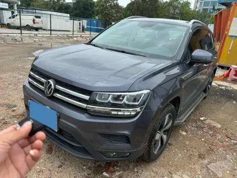 2021 VOLKSWAGEN THARU,autocango,china used car exporter,china ev exporter,chinese used car exporter,chinese used ev exporter