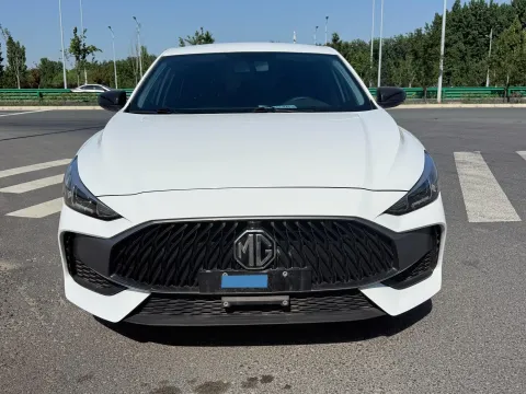 2023 MG 5 1.5L 129HP L4 5MT