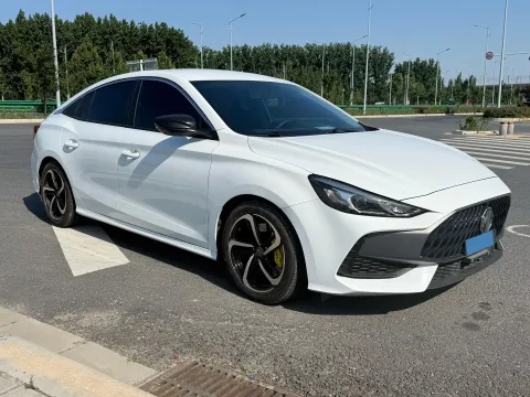 2023 MG 5 1.5L 129HP L4 5MT