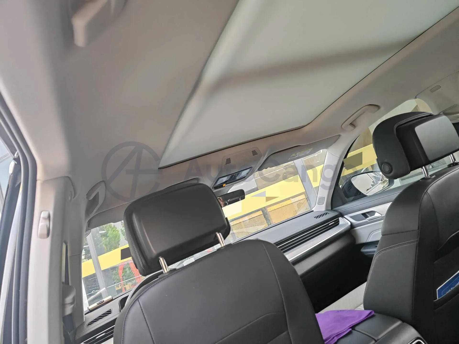 2023 Volkswagen Tavendor 2.0T 220HP L4 7DCT,autocango,china used car exporter,china ev exporter,chinese used car exporter,chinese used ev exporter